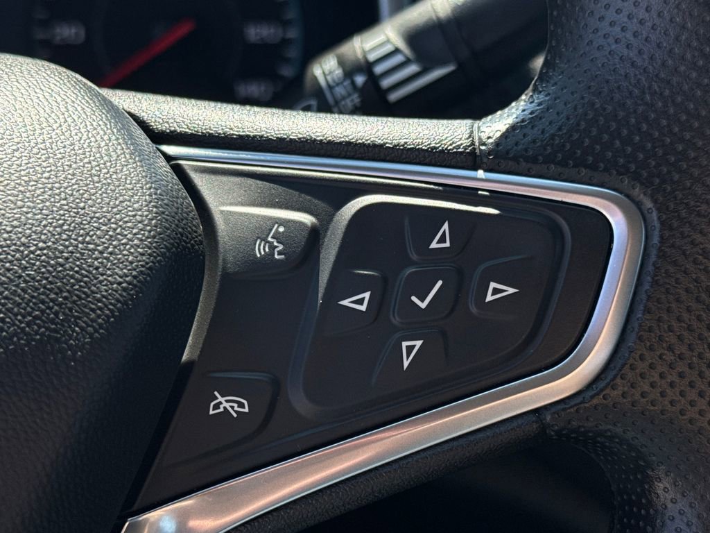 Used 2025 Chevrolet Malibu LT image 33