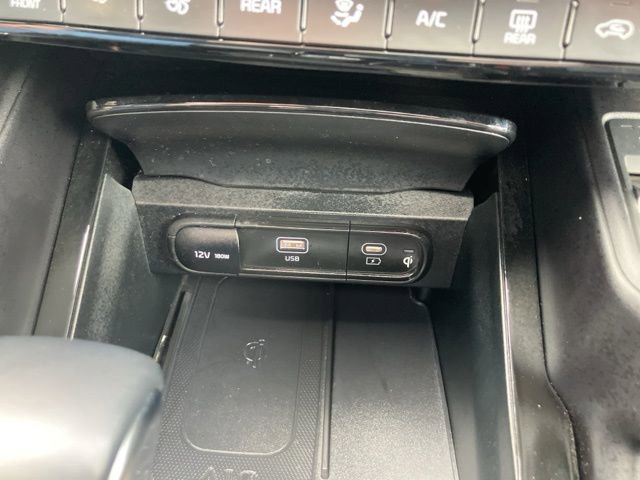 Used 2025 Kia Telluride S FWD image 25