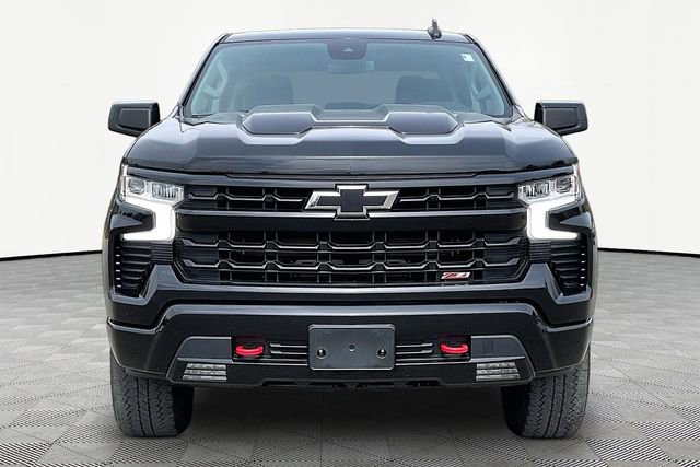 Used 2022 Chevrolet Silverado 1500 LT Trail Boss image 2