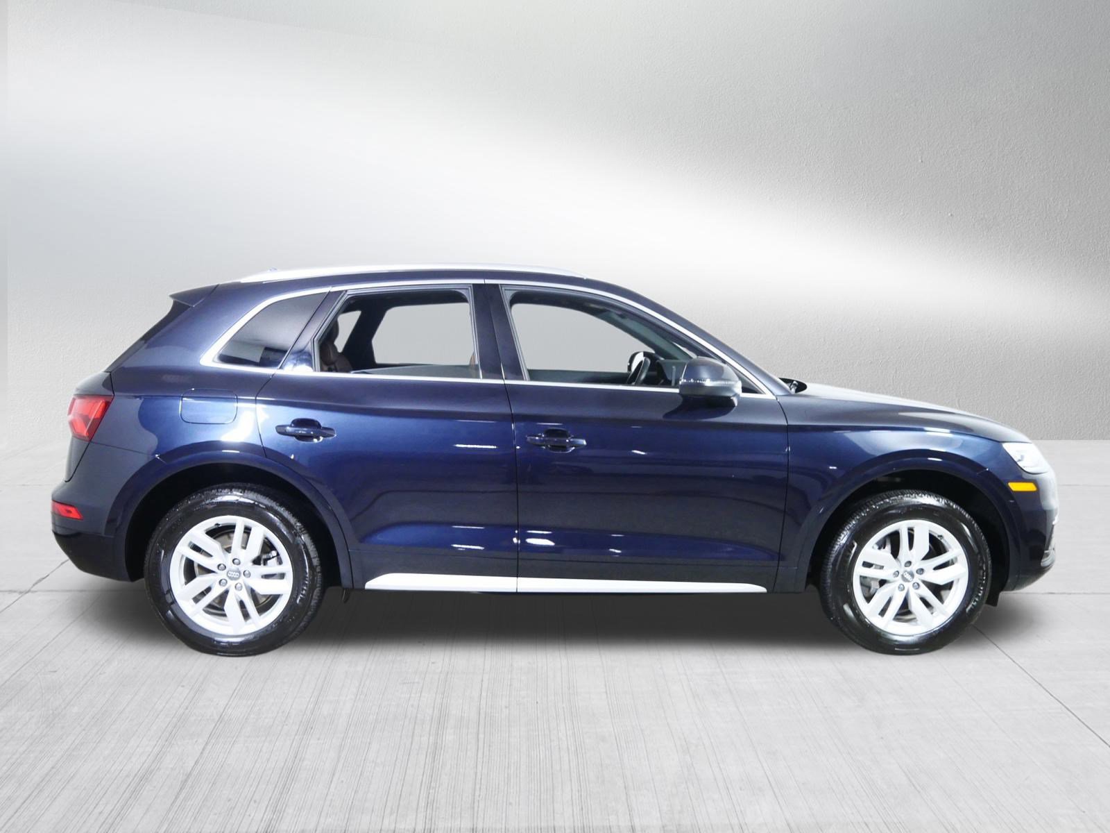 Used 2020 Audi Q5 2.0T Premium w/ Convenience Package image 8