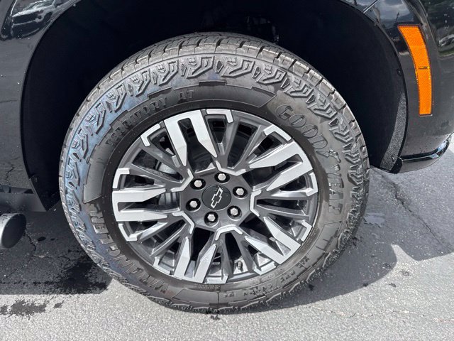 New 2026 Chevrolet Tahoe Z71 w/ Z71 Off-Road Package AWD/4WD image 9