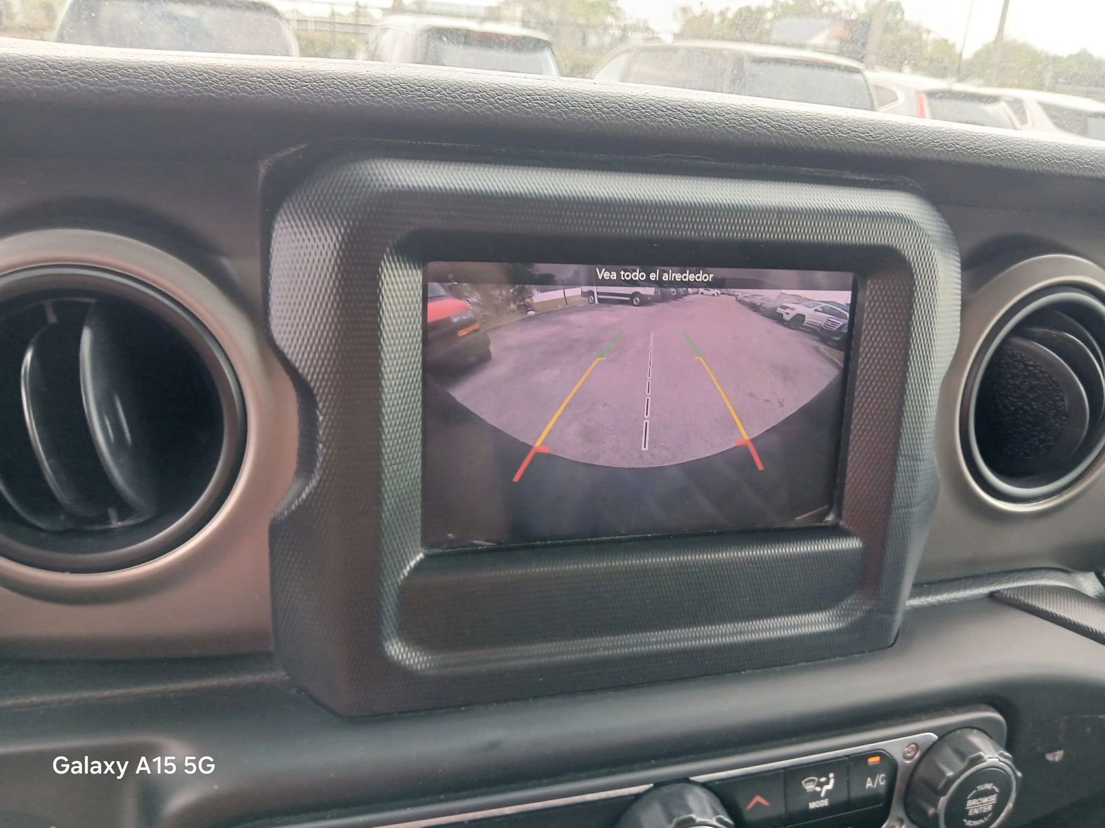 Used 2018 Jeep Wrangler Unlimited Sport S image 30