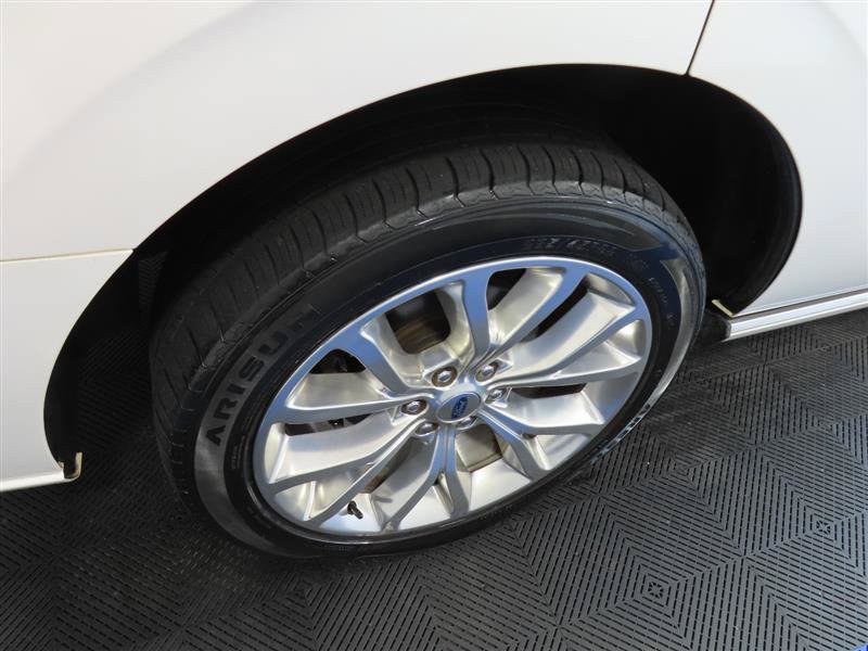 Used 2019 Ford Expedition Platinum AWD/4WD image 9