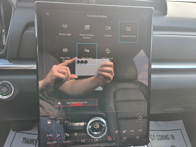 New 2026 GMC Terrain Elevation w/ Elevation Premium Package AWD/4WD image 28