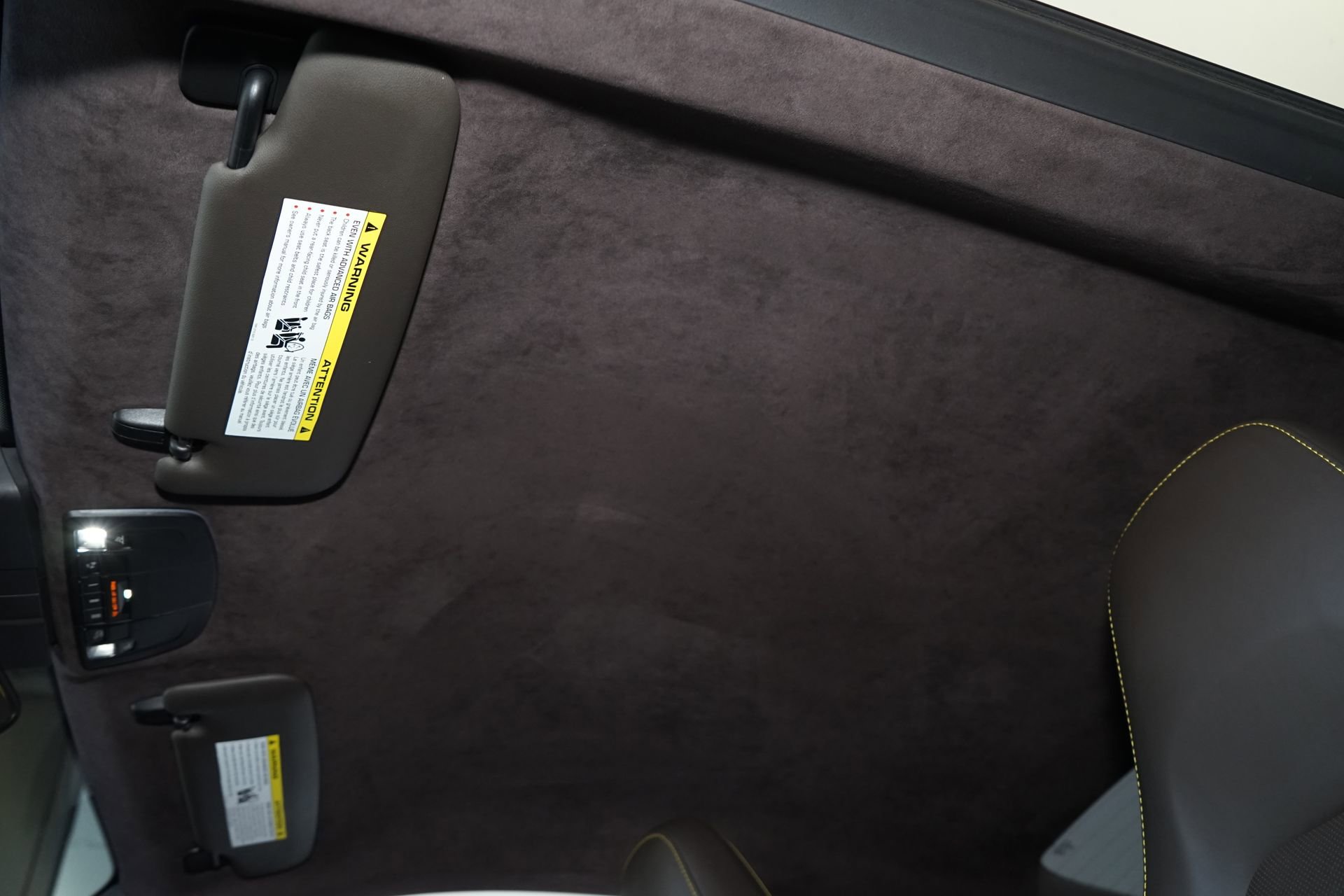 Used 2014 Porsche 911 Turbo S image 18