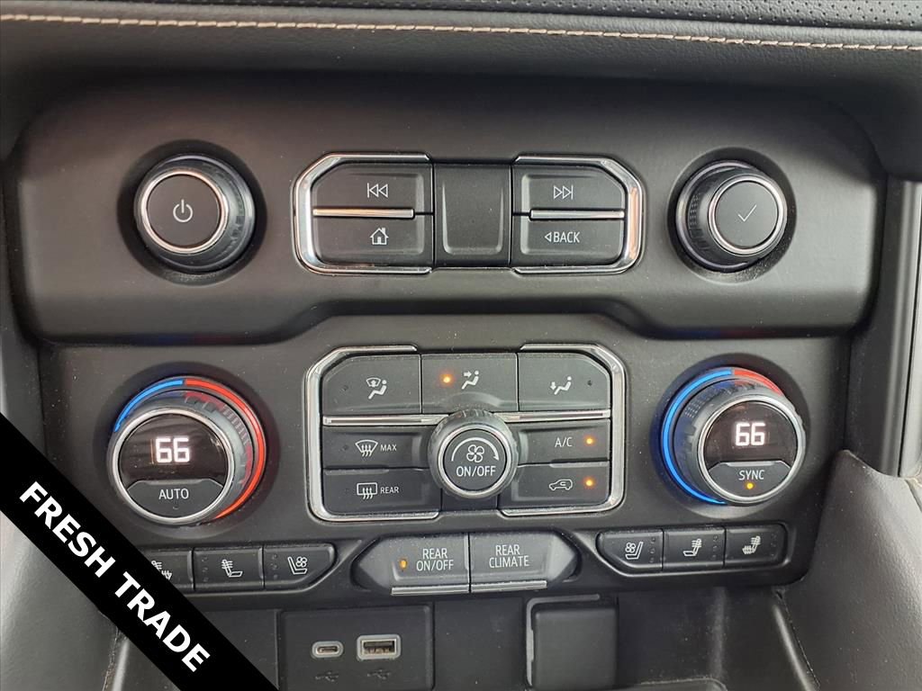 Used 2021 Chevrolet Tahoe Premier w/ Premium Package RWD image 12
