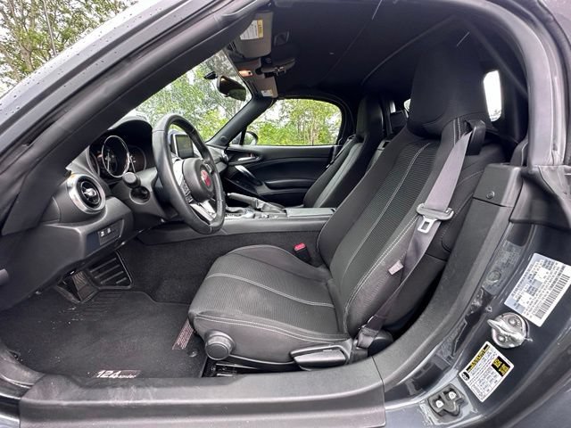 Used 2017 FIAT 124 Spider Classica RWD image 24