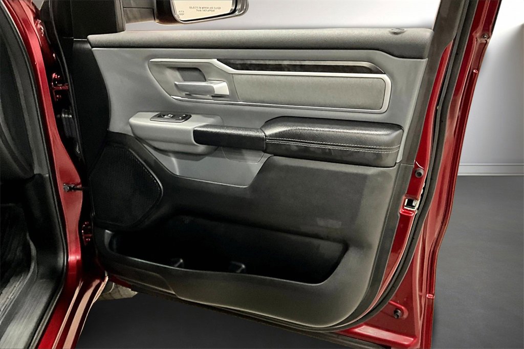 Used 2021 RAM 1500 Big Horn image 28