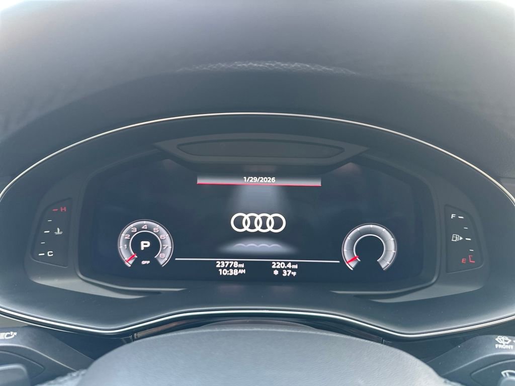 Used 2023 Audi Q8 Premium Plus image 26