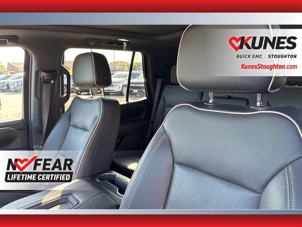 Used 2023 GMC Yukon SLT image 25