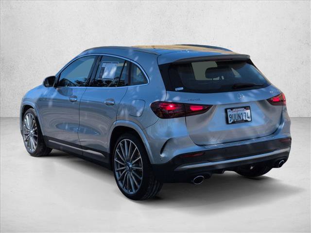 Used 2025 Mercedes-Benz GLA 35 AMG 4MATIC image 8