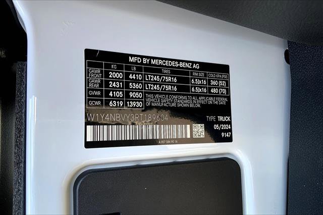 Used 2024 Mercedes-Benz Sprinter 2500 image 47
