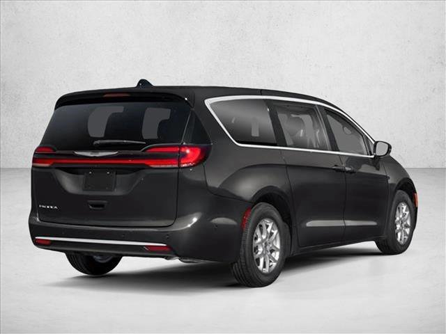 New 2026 Chrysler Pacifica Limited image 2