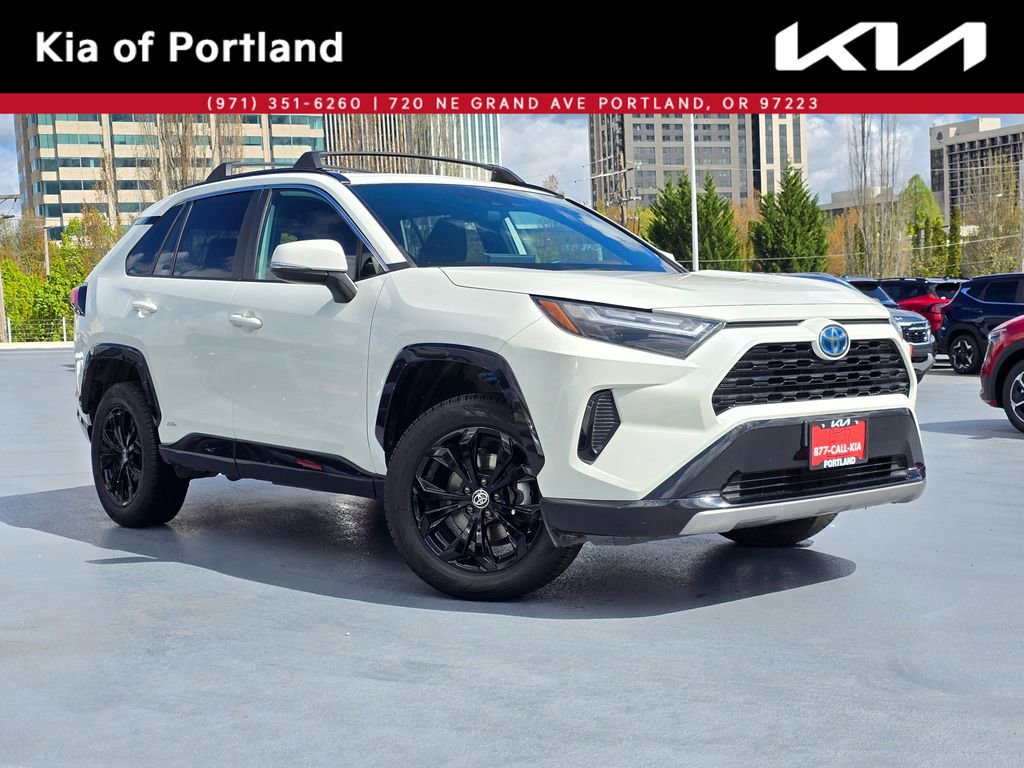 Used 2022 Toyota RAV4 SE w/ Convenience Package