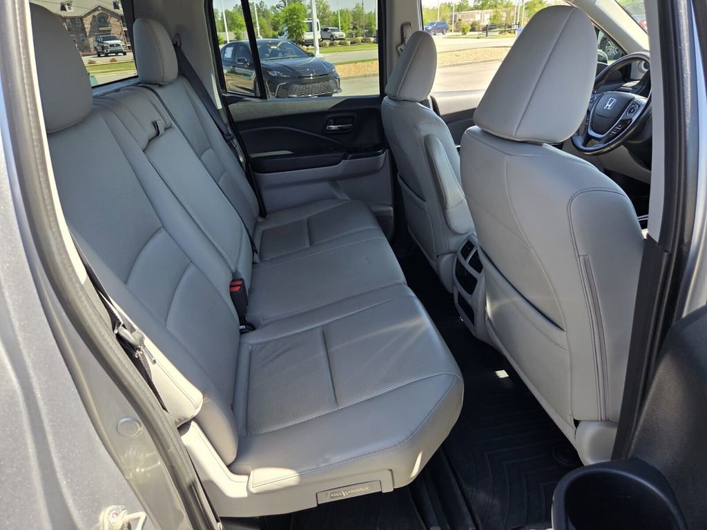 Used 2017 Honda Ridgeline RTL image 14