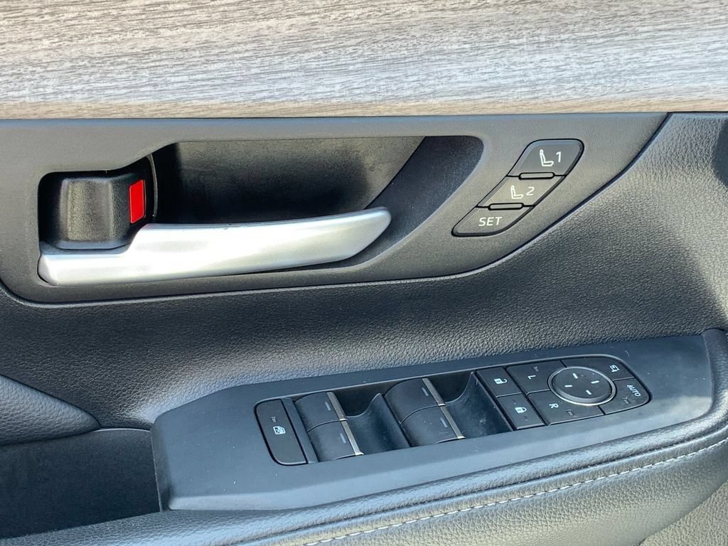 New 2026 Toyota Tacoma TRD Sport AWD/4WD image 12