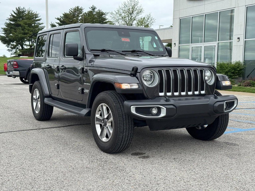 Used 2023 Jeep Wrangler Unlimited Sahara w/ Safety Group AWD/4WD image 2
