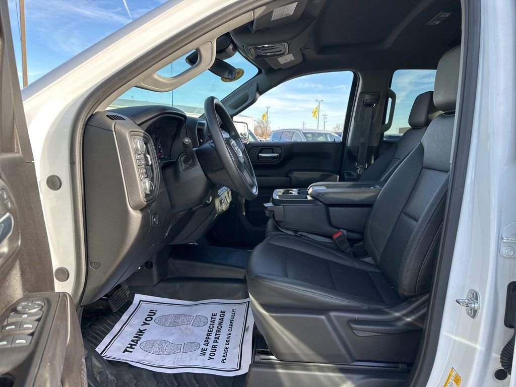 Used 2025 GMC Sierra 1500 Pro w/ Pro Value Package image 8