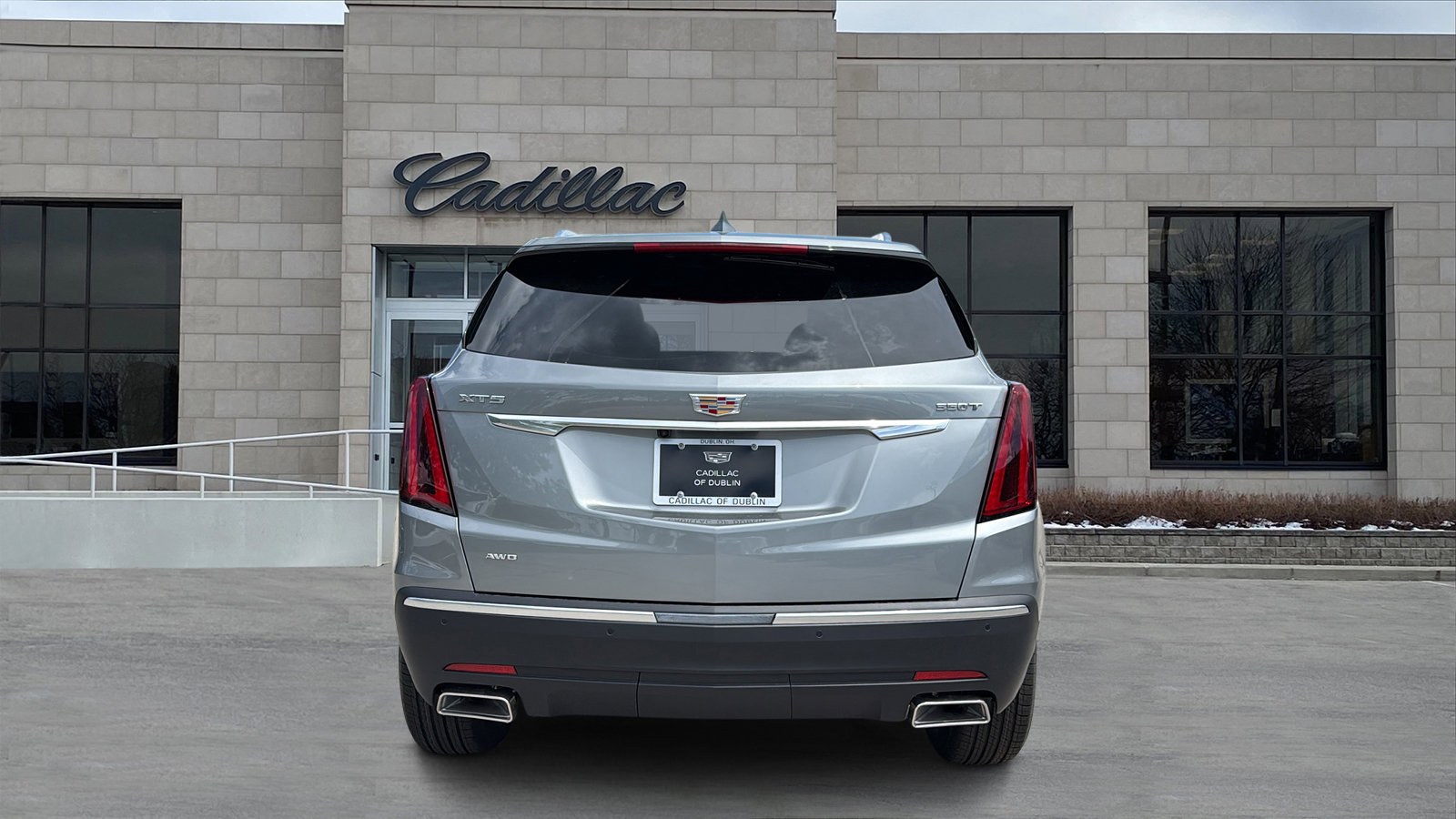 New 2026 Cadillac XT5 Luxury w/ LPO, Floor Liner Package AWD/4WD image 6