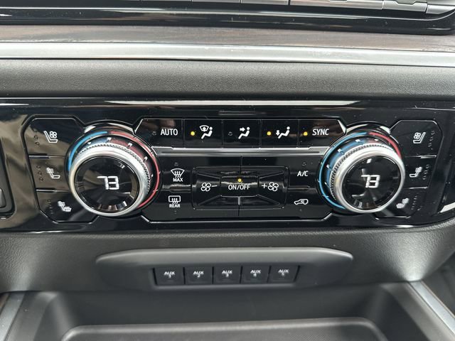 New 2026 GMC Sierra 2500 SLT w/ SLT Premium Package AWD/4WD image 19