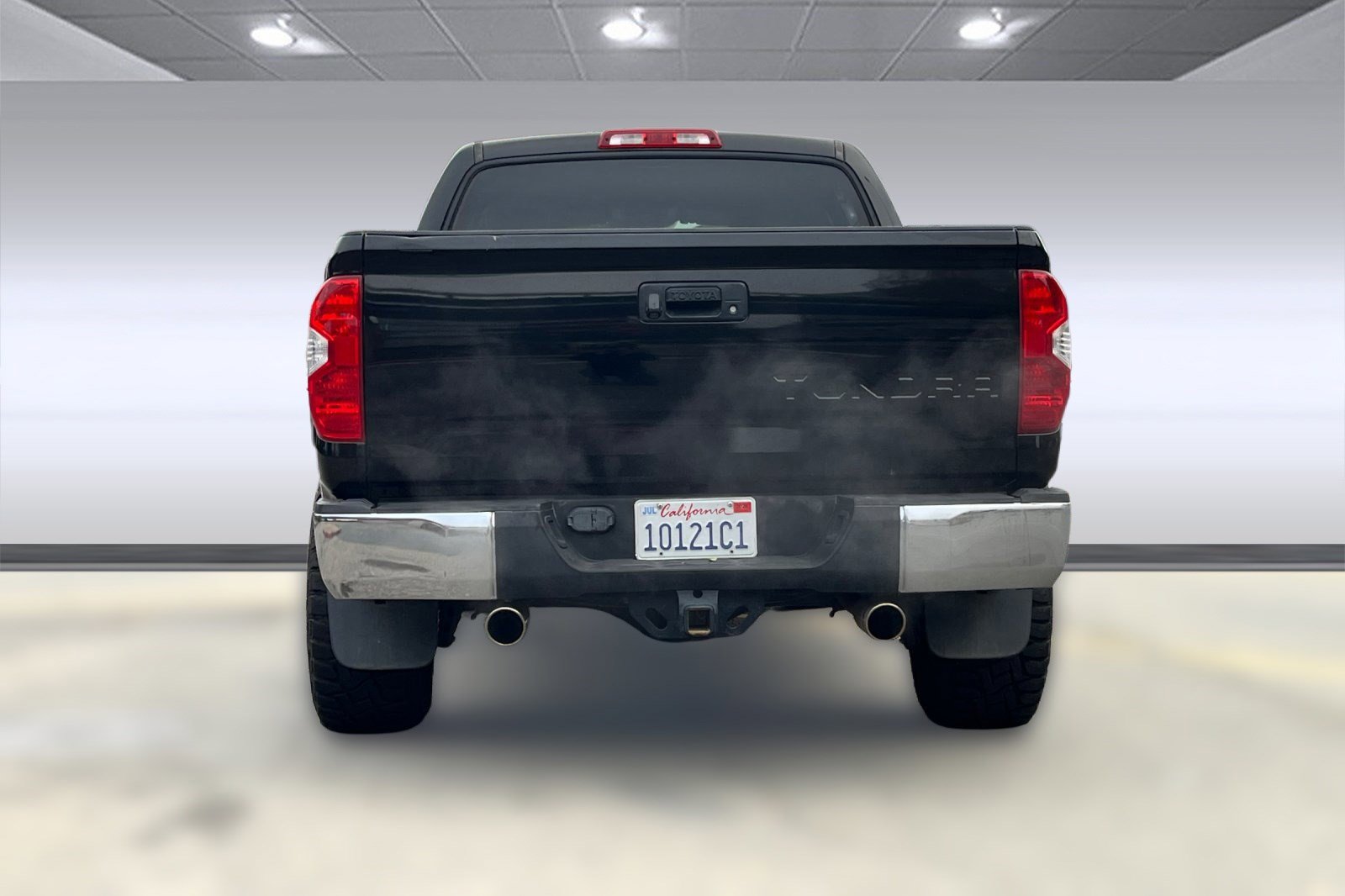 Used 2015 Toyota Tundra SR5 w/ SR5 Upgrade Package image 5