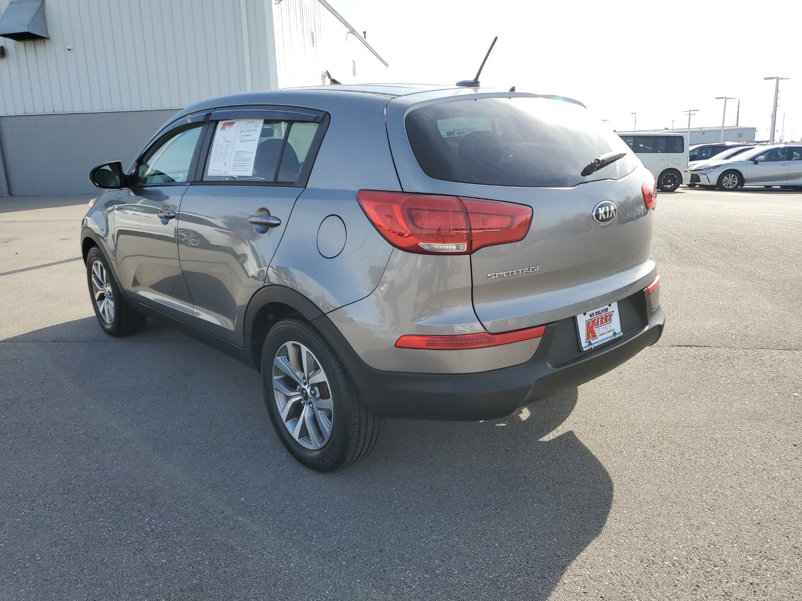 Used 2016 Kia Sportage LX FWD image 3