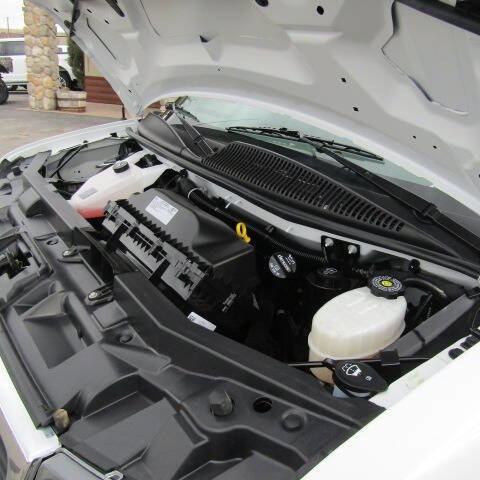 Used 2023 GMC Savana 2500 w/ Driver Convenience Package image 20