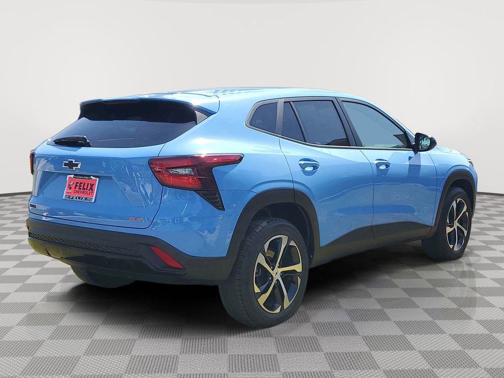 Used 2024 Chevrolet Trax RS image 4