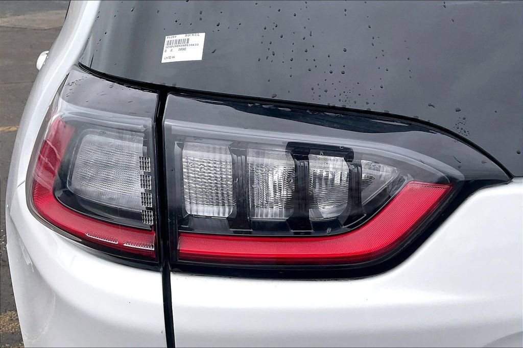 Used 2022 Jeep Cherokee Limited image 26