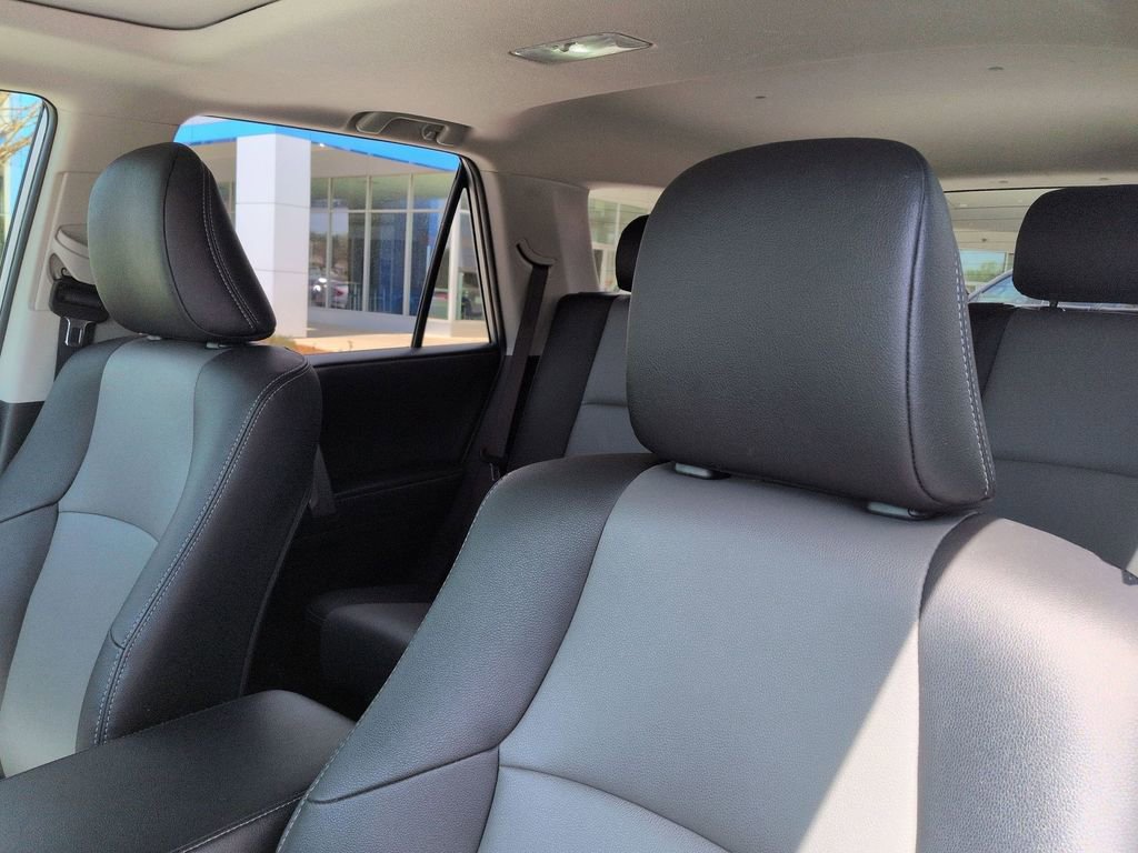Used 2022 Toyota 4Runner SR5 Premium w/ Moonroof Package image 15