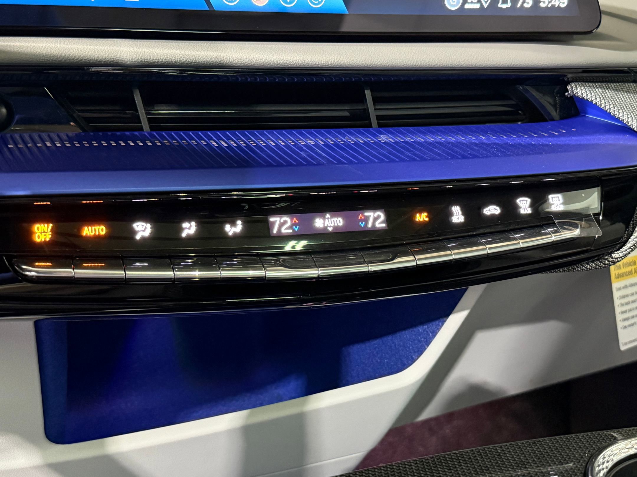 New 2026 Cadillac Optiq Sport 1 image 30