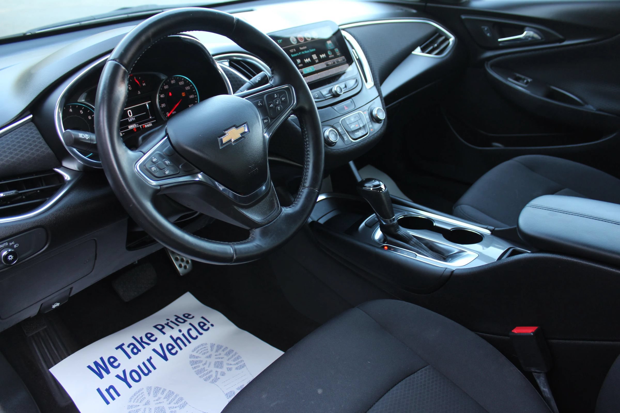 Used 2016 Chevrolet Malibu LT FWD image 11