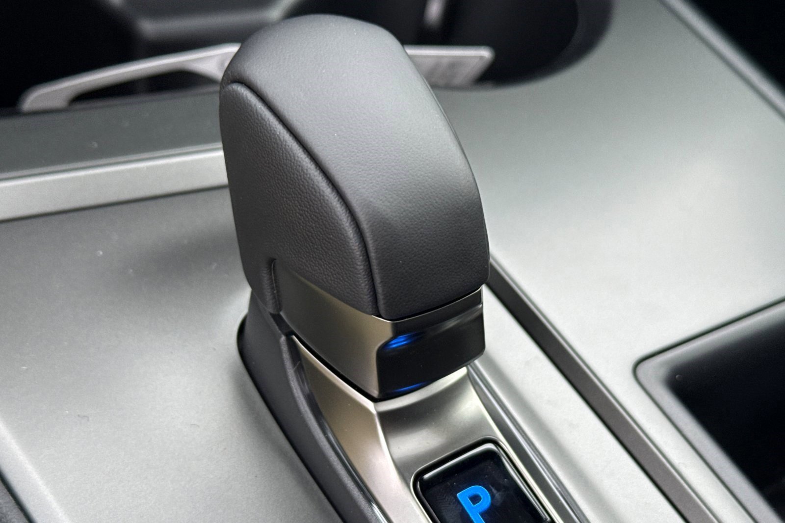 New 2026 Lexus UX 300h FWD image 15