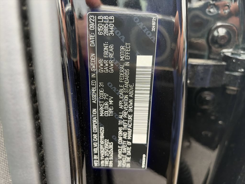 Used 2024 Volvo XC90 B6 Ultimate w/ Protection Package Premier AWD/4WD image 35