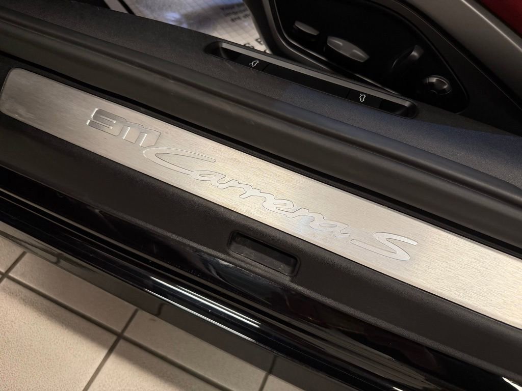 Used 2020 Porsche 911 Carrera S image 20