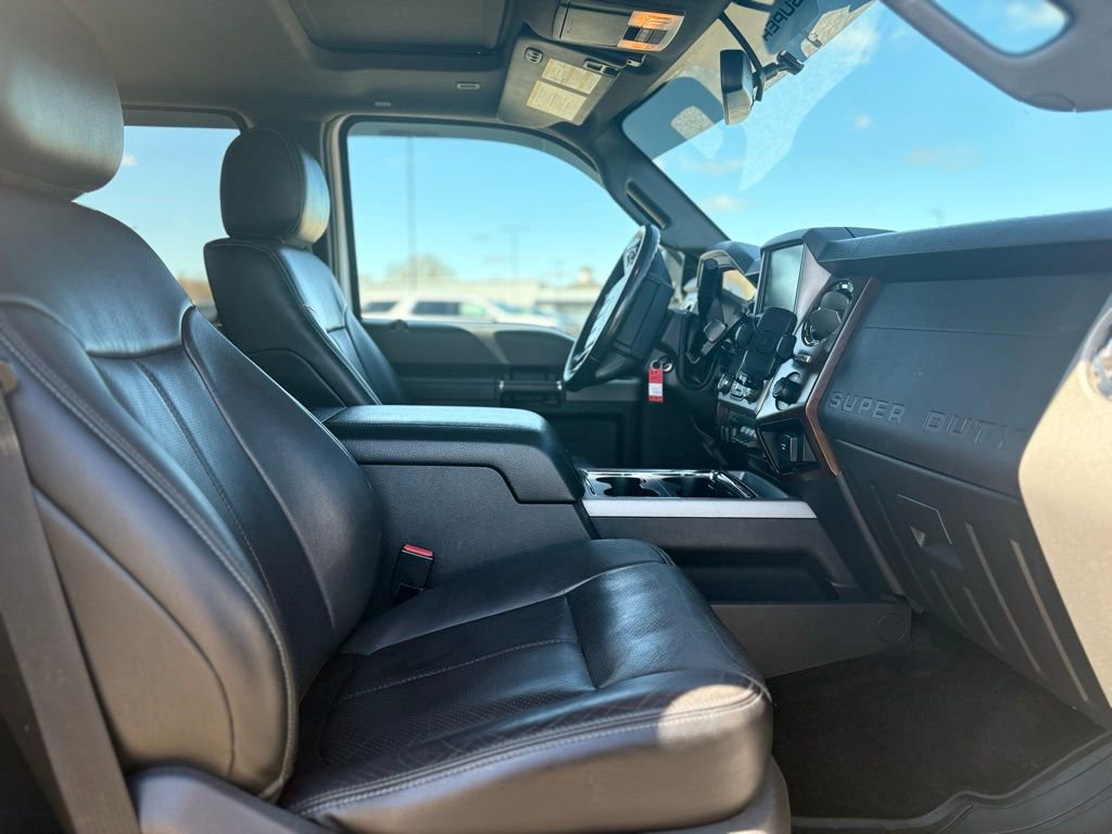 Used 2016 Ford F350 Lariat w/ Lariat Ultimate Package image 25