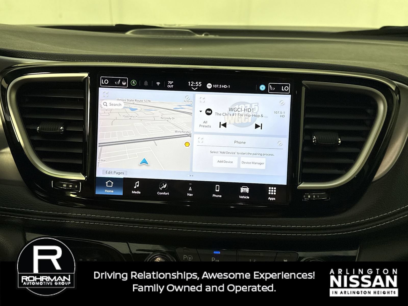 Used 2024 Chrysler Pacifica Limited FWD image 6