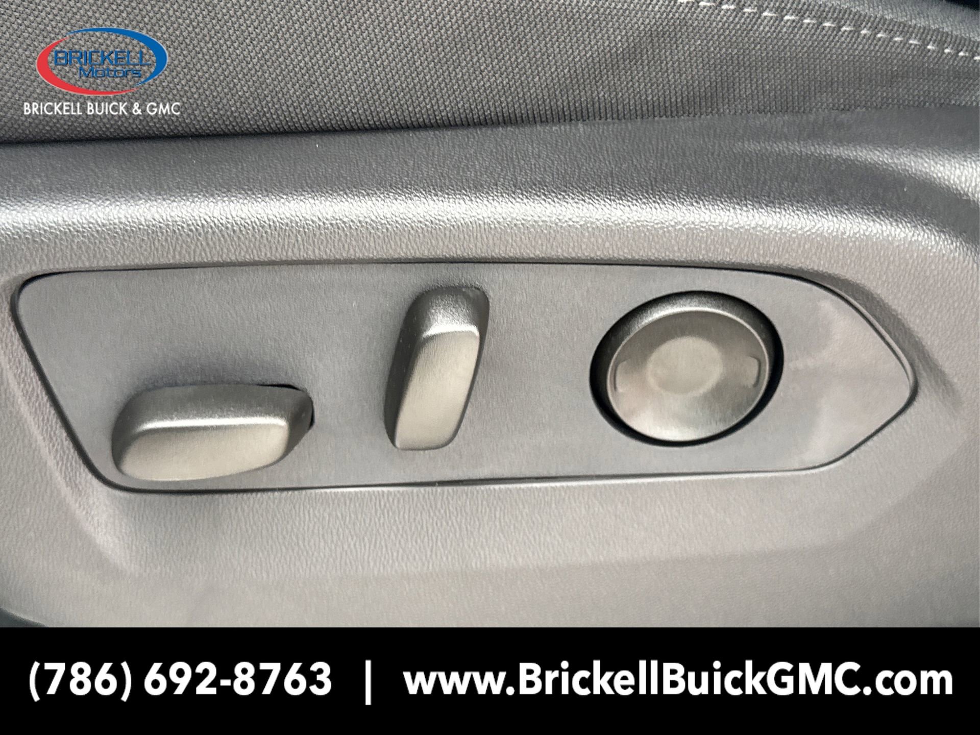 New 2026 GMC Sierra 1500 Elevation image 23