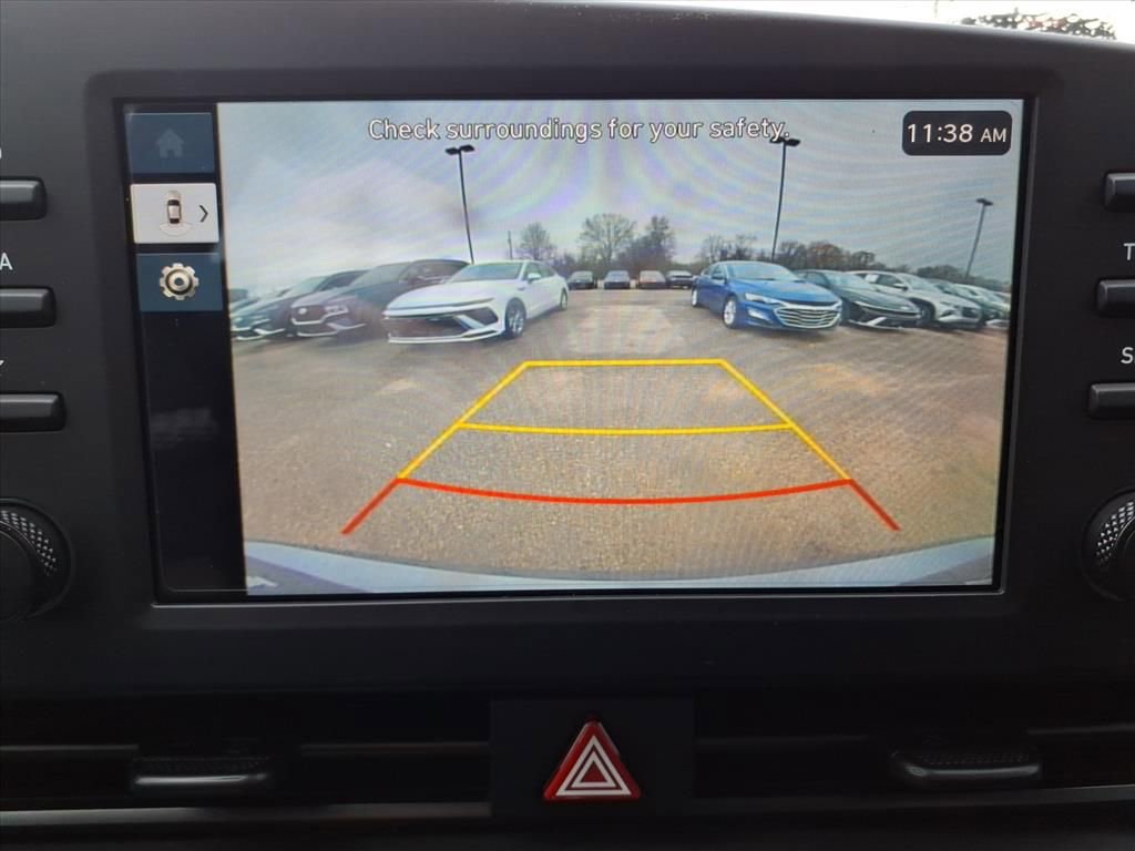 Used 2025 Hyundai Elantra Sport image 28