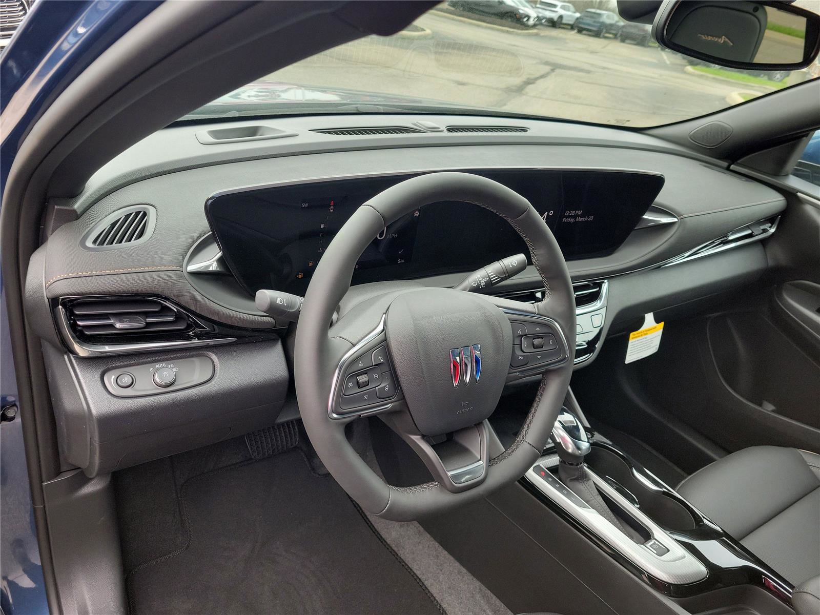 New 2026 Buick Envista Avenir image 18