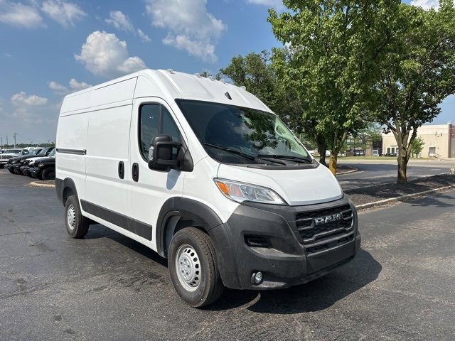 New 2024 RAM ProMaster 1500 w/ Safety Group FWD image 3