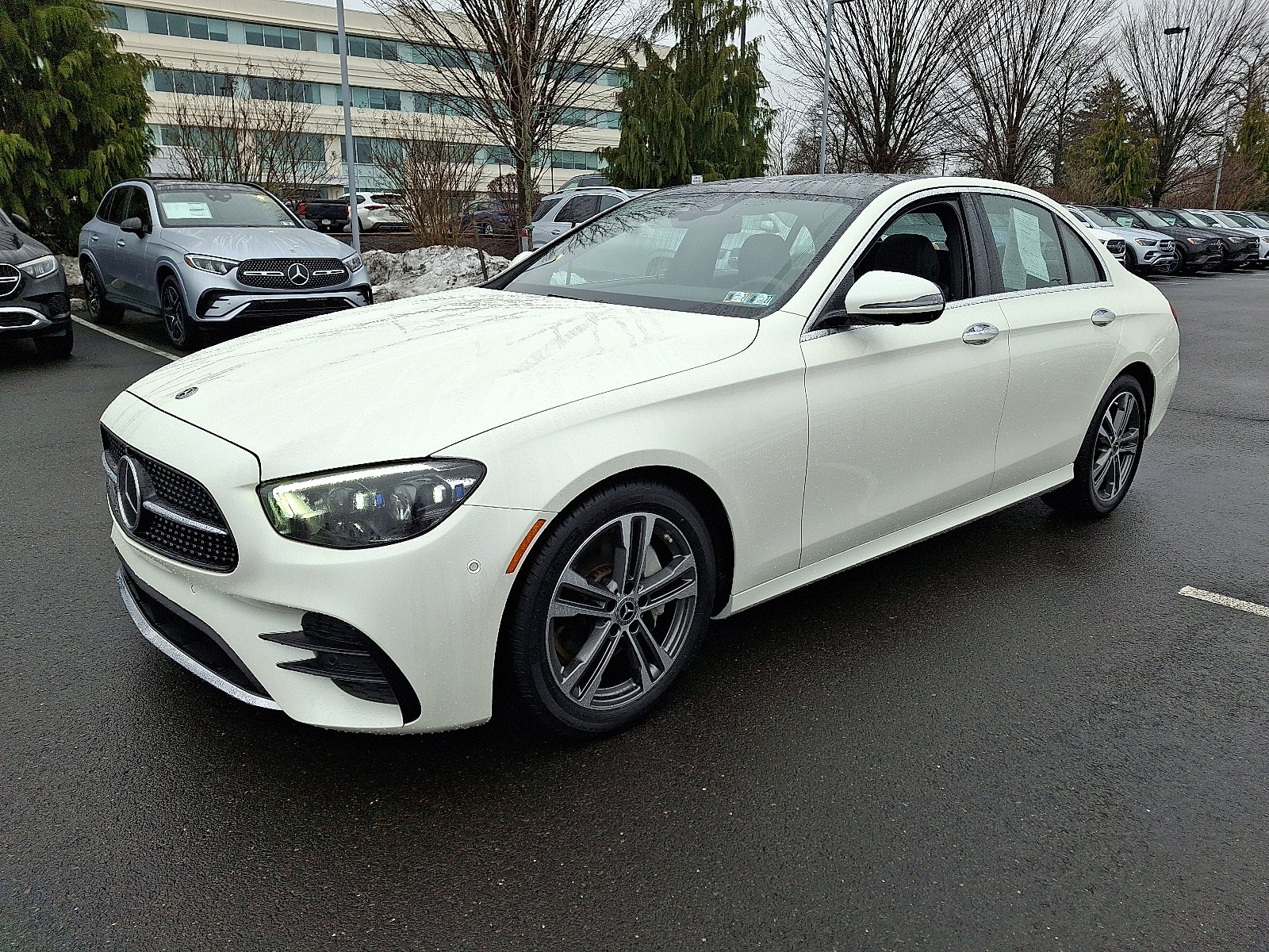 Certified 2021 Mercedes-Benz E 350 4MATIC Sedan image 3