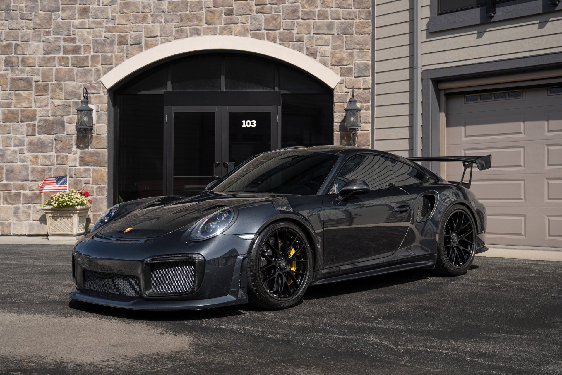 Used 2018 Porsche 911 GT2 RS RWD image 23