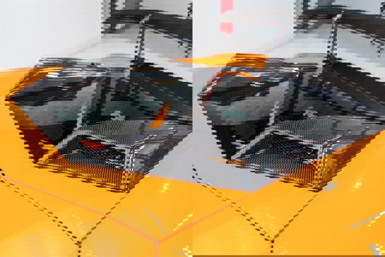 Used 2017 Lamborghini Huracan LP 610-4 AWD/4WD image 82