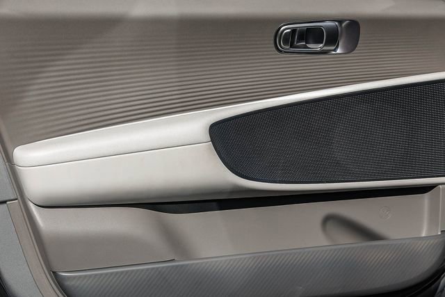 Certified 2025 Hyundai Ioniq 6 SEL image 24