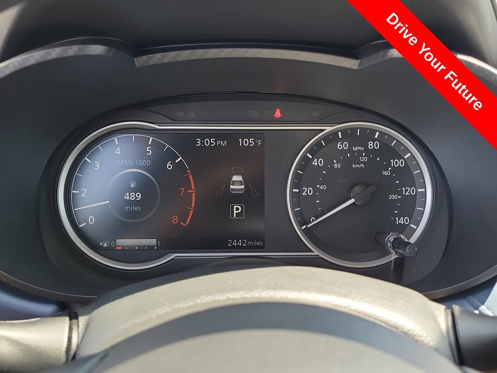 Used 2025 Nissan Versa SV w/ Trunk Package FWD image 9