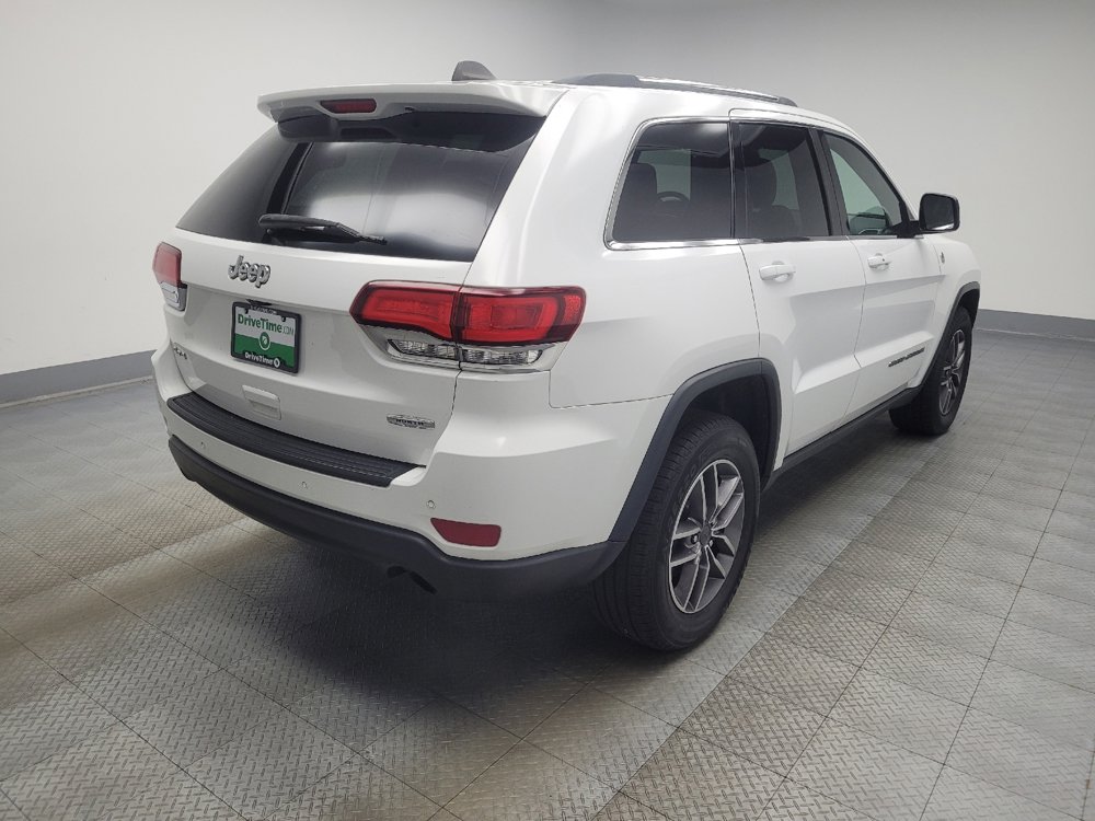 Used 2020 Jeep Grand Cherokee Laredo w/ Quick Order Package 2BN North image 9