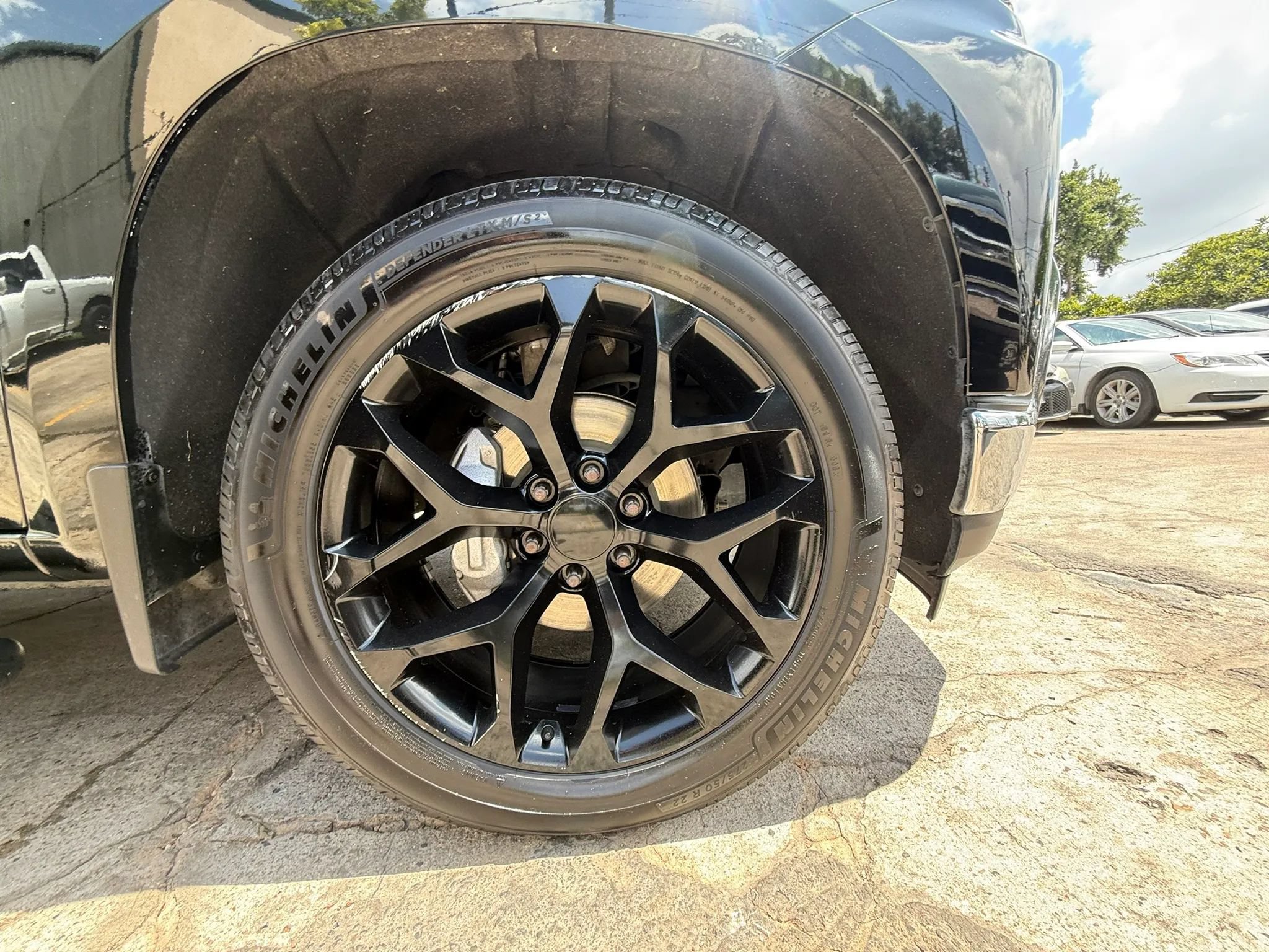 Used 2021 Chevrolet Silverado 1500 LT RWD image 18