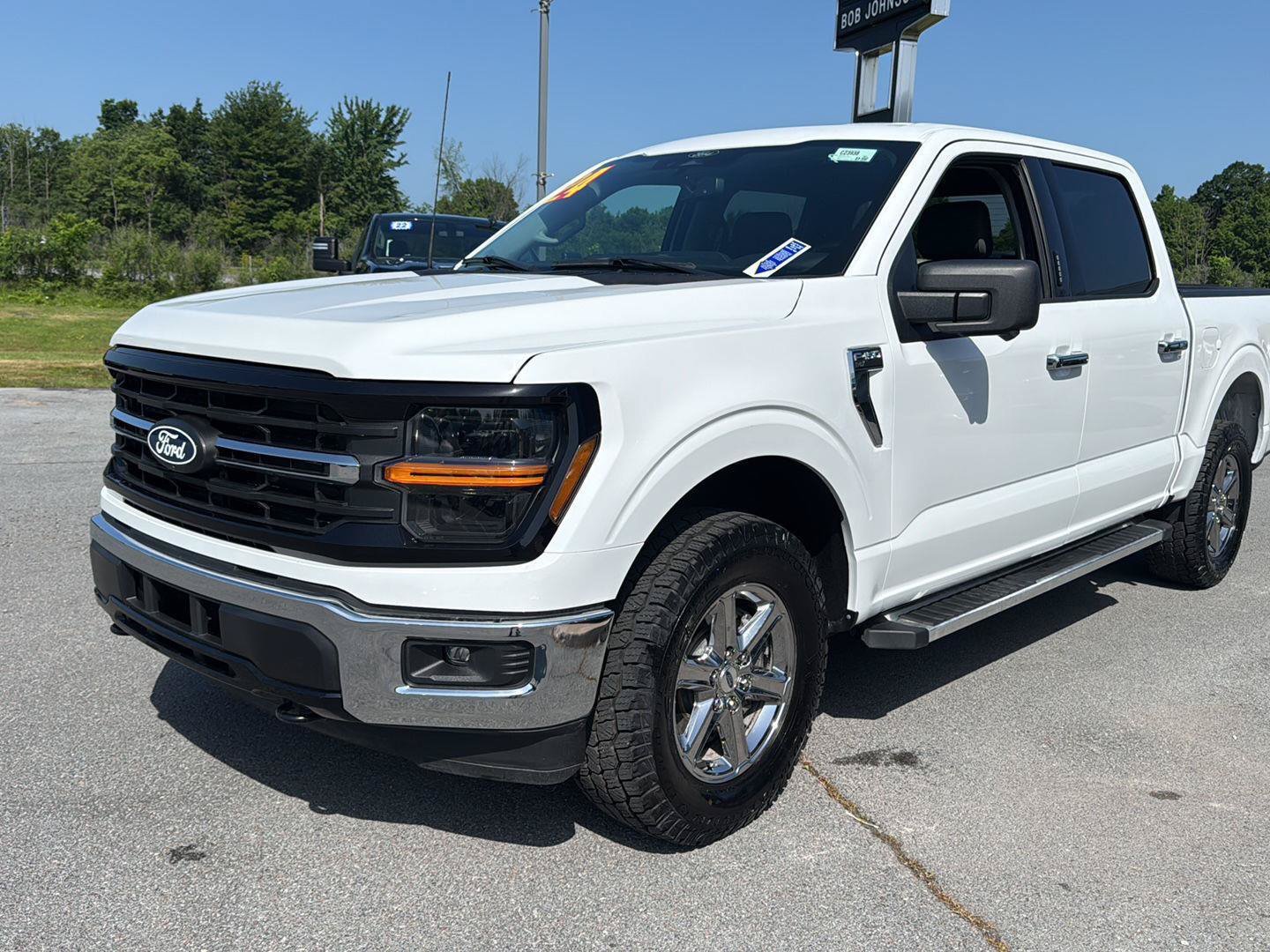Used 2024 Ford F150 XLT w/ Tow/Haul Package AWD/4WD image 4