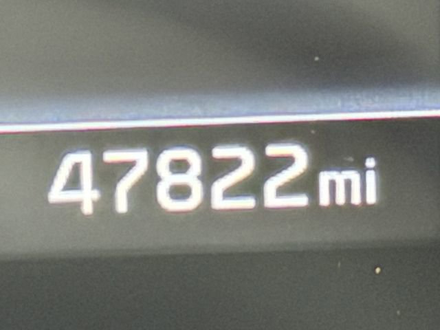 Used 2024 Kia Carnival LX FWD image 18